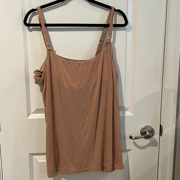 Pip & Vine Plus Size Nursing Tank - Picture 1 of 1